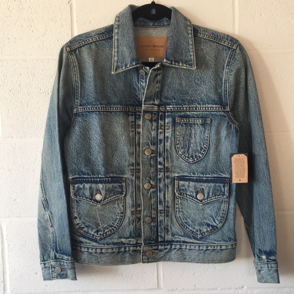 Jean Jacket 100% Cotton size small color blue Lucky